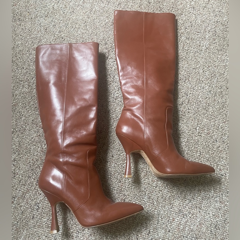 Stuart Weitzman Leather Knee Boots in Brown (Size 9)